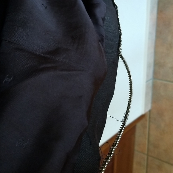 Chanel Vintage blazers & skirts. Final sale no return - Picture 3 of 17